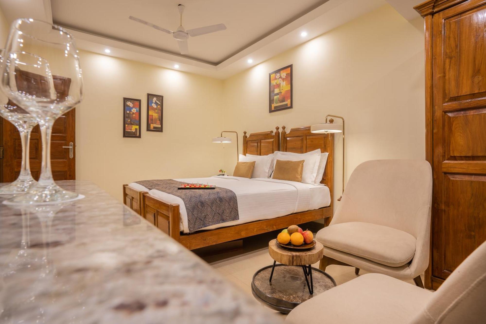 De Mandarin Beach Resort Suites & Villas, Candolim Buitenkant foto