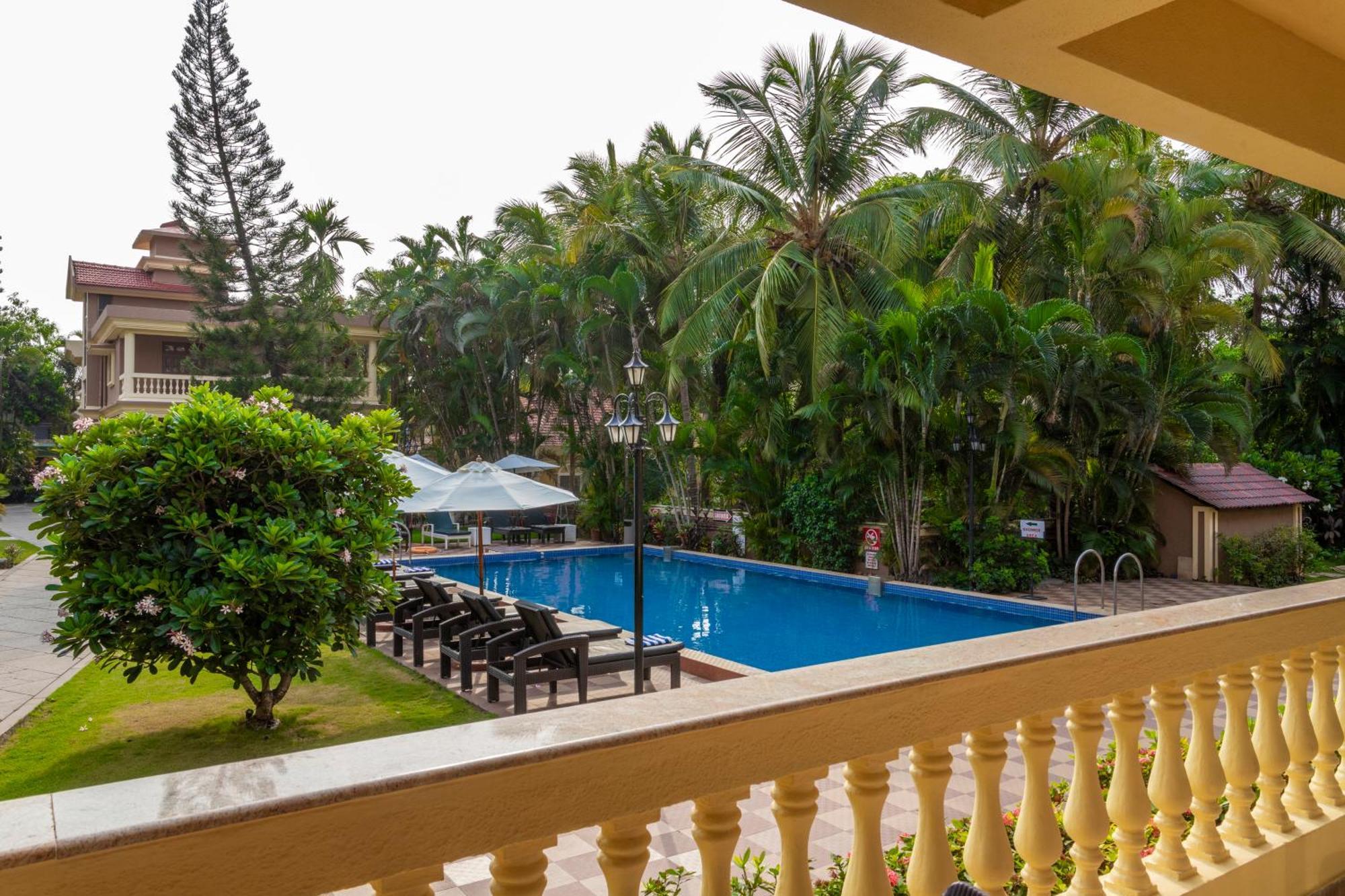 De Mandarin Beach Resort Suites & Villas, Candolim Buitenkant foto